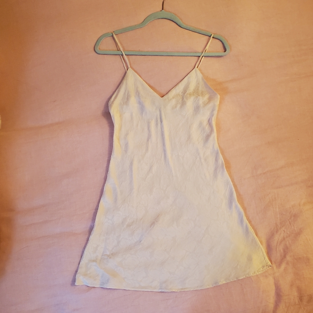 Vintage Rose Patterned Cream Silk Slip Size Small